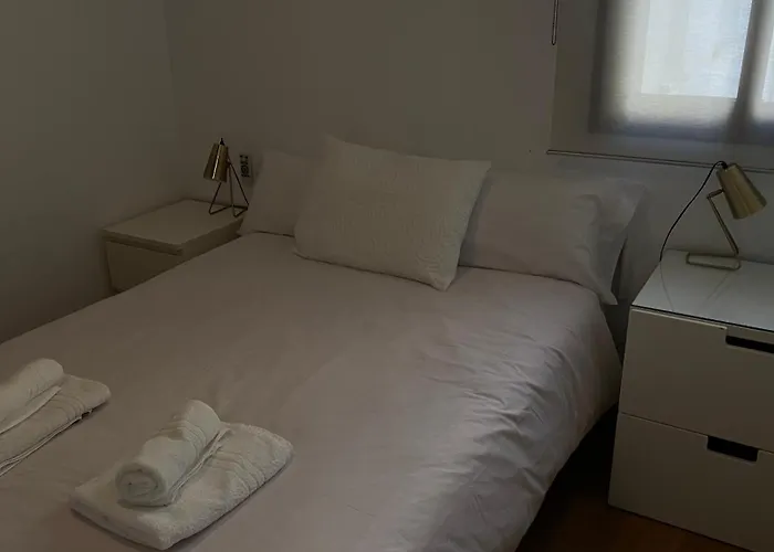 Duplex Junto Al Puente Con Gran Terraza Y Parking Privado