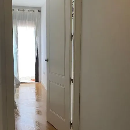 Duplex Junto Al Puente Con Gran Terraza Y Parking Privado