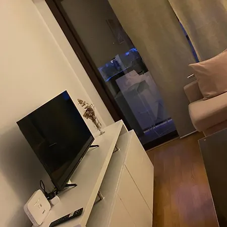 Duplex Junto Al Puente Con Gran Terraza Y Parking Privado Apartment