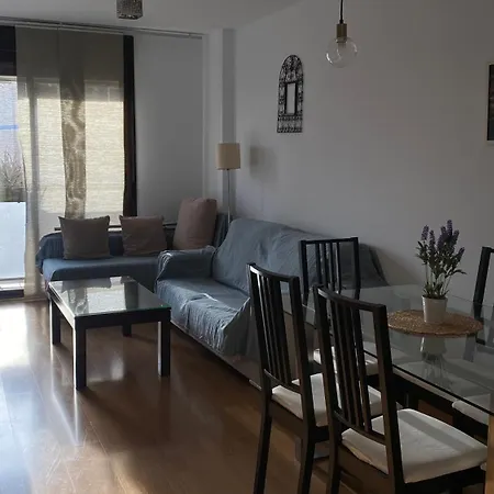 Duplex Junto Al Puente Con Gran Terraza Y Parking Privado *