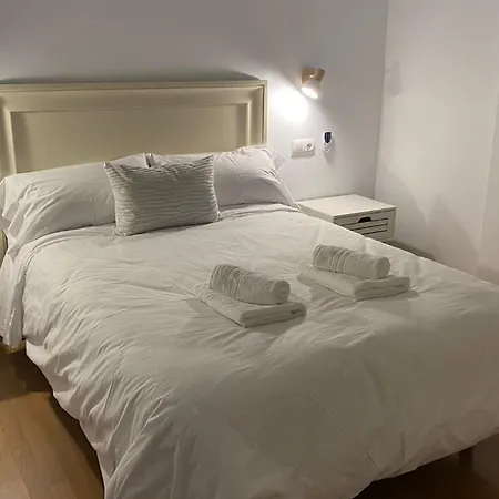 Duplex Junto Al Puente Con Gran Terraza Y Parking Privado