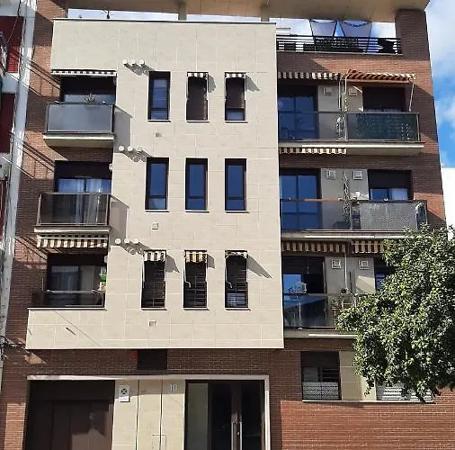 Duplex Junto Al Puente Con Gran Terraza Y Parking Privado *