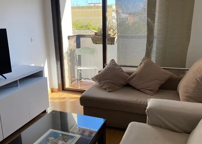 Duplex Junto Al Puente Con Gran Terraza Y Parking Privado Appartamento