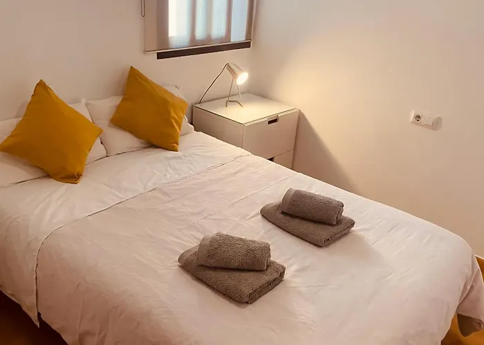 Duplex Junto Al Puente Con Gran Terraza Y Parking Privado Apartment *