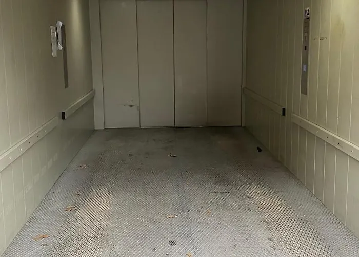 Appartamento Duplex Junto Al Puente Con Gran Terraza Y Parking Privado