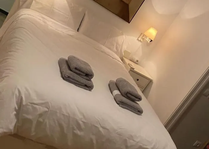 Duplex Junto Al Puente Con Gran Terraza Y Parking Privado * Cordoba