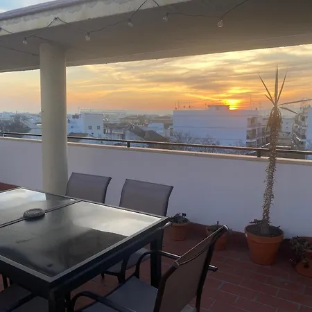 Duplex Junto Al Puente Con Gran Terraza Y Parking Privado *